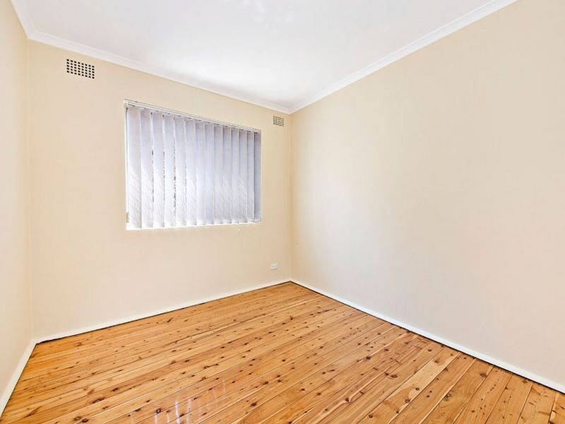 2/104 Duke Street, Campsie NSW 2194