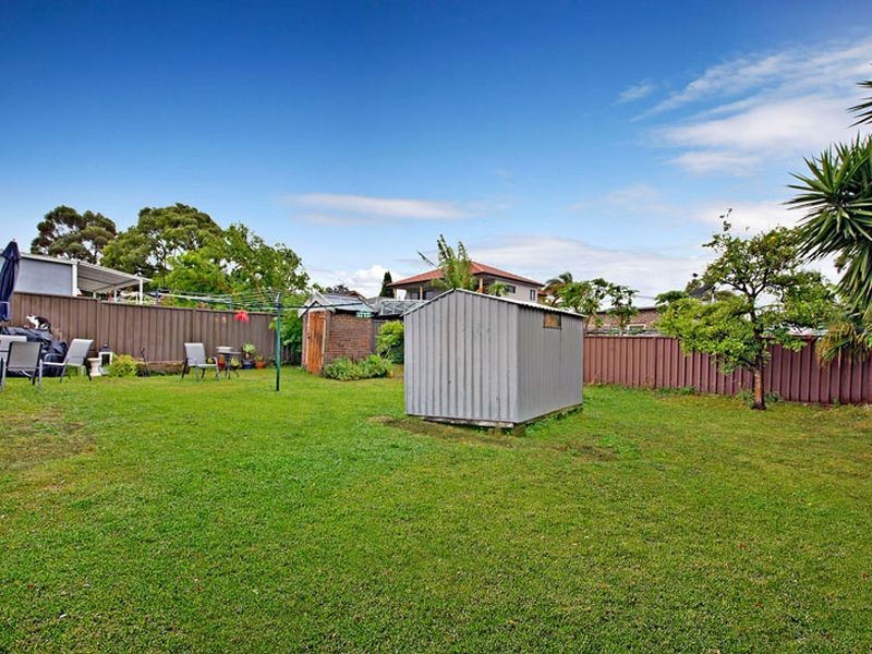 14 Elizabeth Street, Campsie NSW 2194
