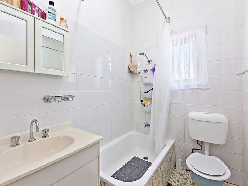 26 Bexley Road, Campsie NSW 2194