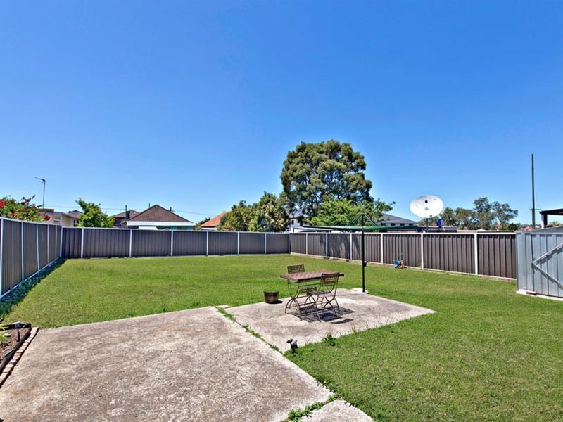 26 Bexley Road, Campsie NSW 2194