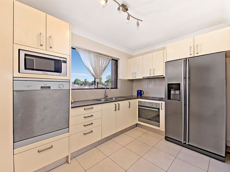 5/35-37 Sixth Avenue, Campsie NSW 2194