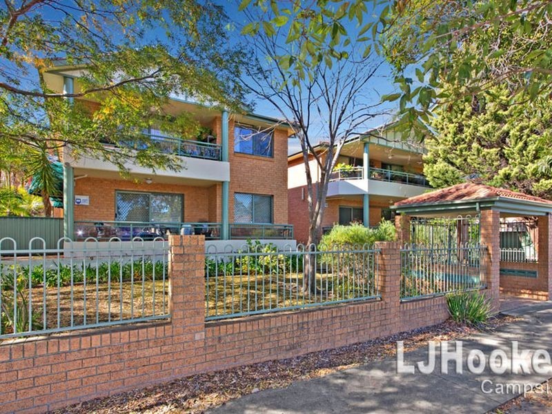 2/81 First Avenue, Campsie NSW 2194