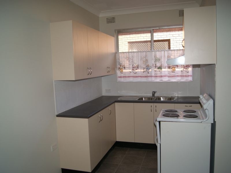 1/81 Frederick Street, Campsie NSW 2194