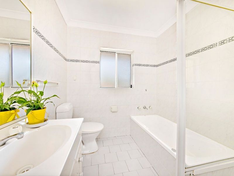 6/66 Eighth Avenue, Campsie NSW 2194