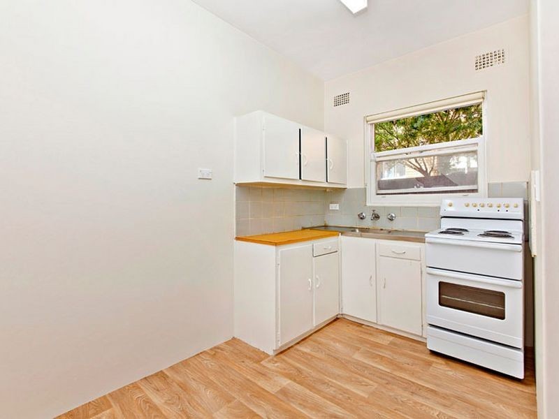 1/5 Seventh Avenue, Campsie NSW 2194