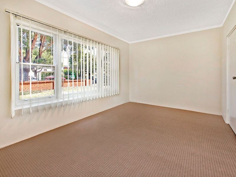 1/5 Seventh Avenue, Campsie NSW 2194
