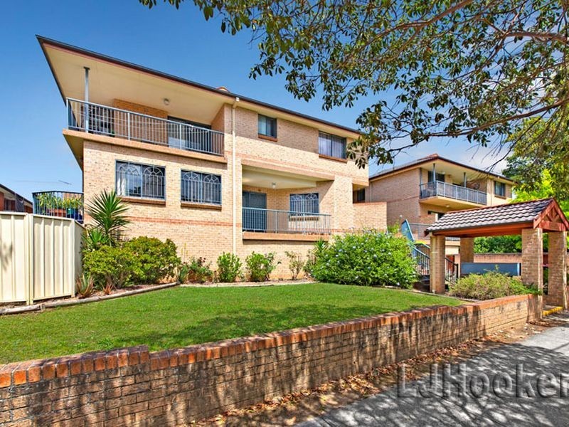 6/30-32 Seventh Avenue, Campsie NSW 2194