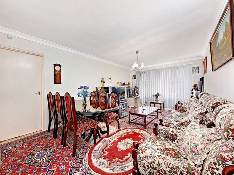 4/23 Second Avenue, Campsie NSW 2194