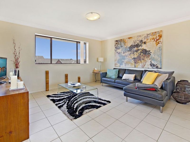 13/22-26 Phillip Avenue, Canterbury NSW 2193