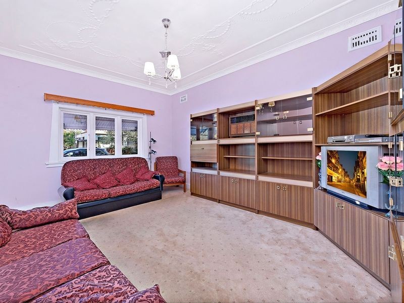 31 Emu Street, Canterbury NSW 2193