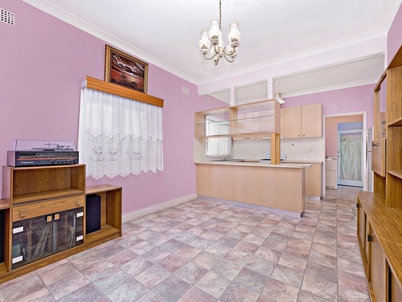 31 Emu Street, Canterbury NSW 2193