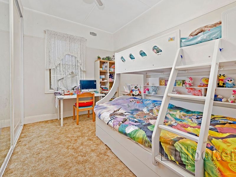 54 Ninth Avenue, Campsie NSW 2194