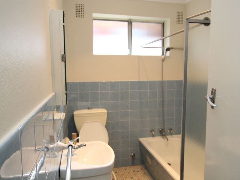 5/11 McKern Street, Campsie NSW 2194