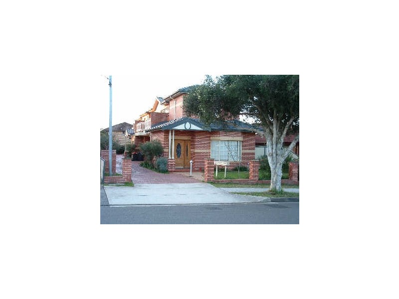 2/29 Fletcher Street, Campsie NSW 2194