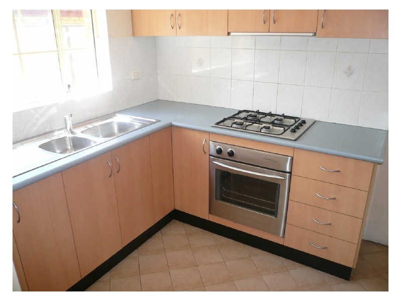 2/29 Fletcher Street, Campsie NSW 2194