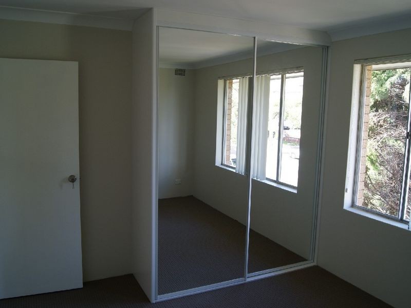 2/70 Fairmount Street, Lakemba NSW 2195