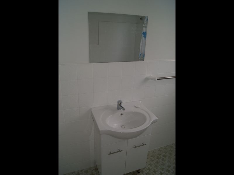 2/70 Fairmount Street, Lakemba NSW 2195