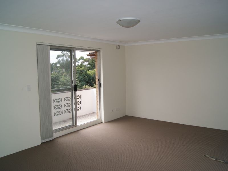 2/70 Fairmount Street, Lakemba NSW 2195