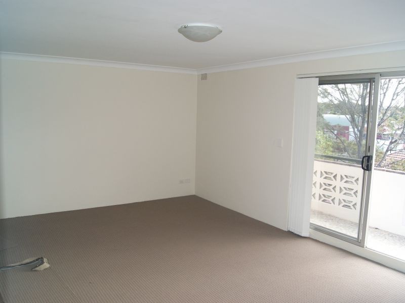 2/70 Fairmount Street, Lakemba NSW 2195