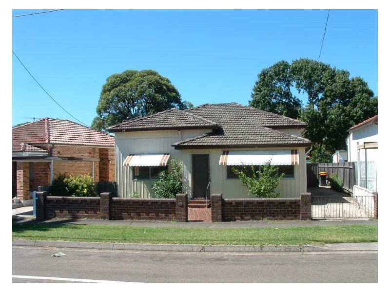 73 Fifth Avenue, Campsie NSW 2194