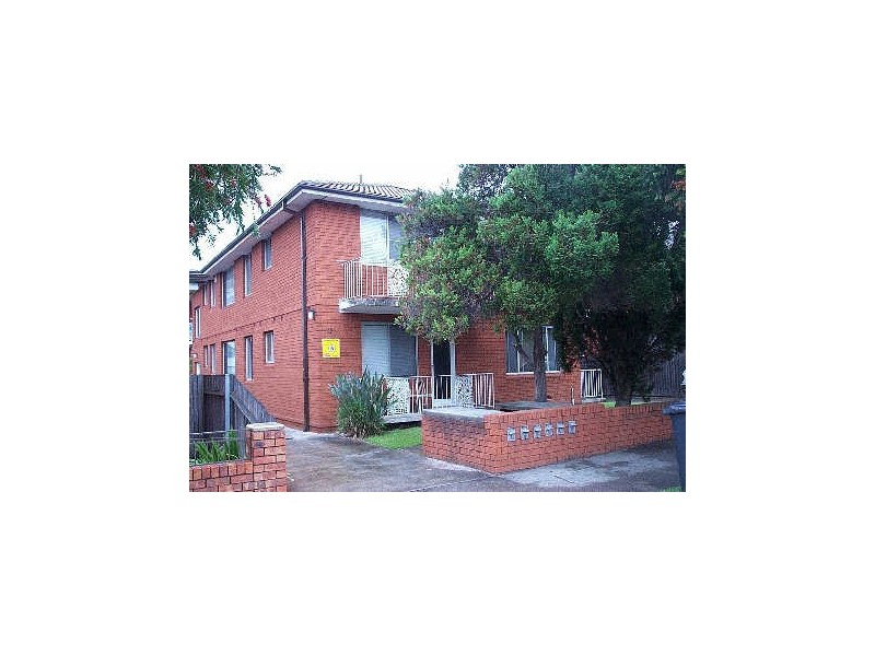 2/52 Park Street, Campsie NSW 2194