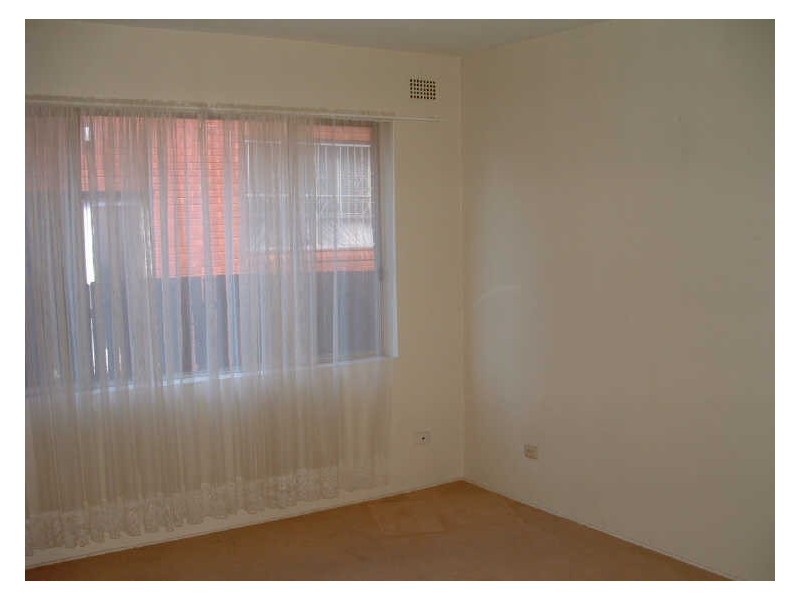 2/52 Park Street, Campsie NSW 2194