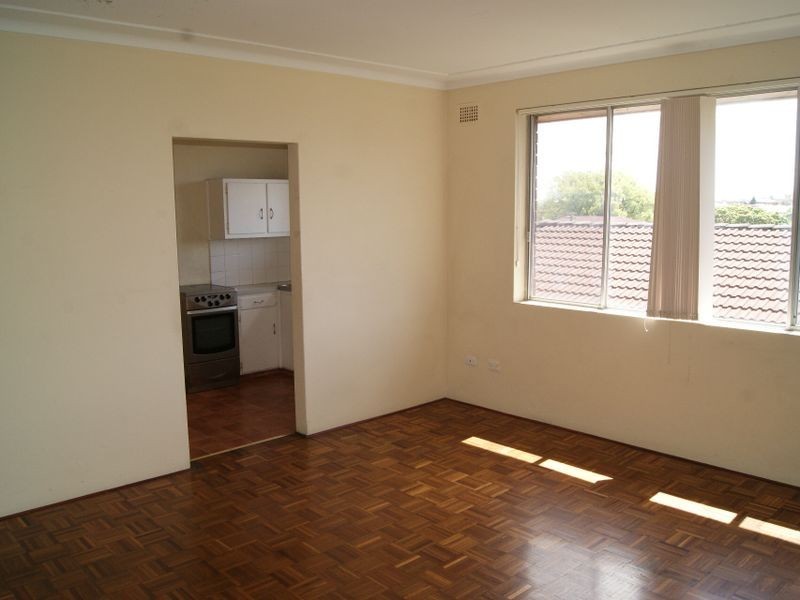 4/24 Beaumont Street, Campsie NSW 2194