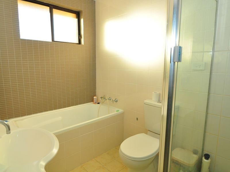 13/22-26 Phillip Avenue, Canterbury NSW 2193