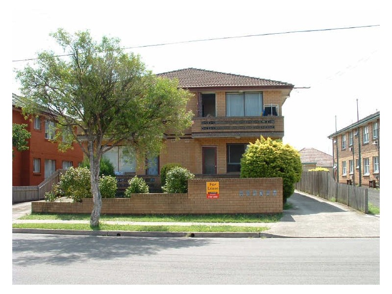 1/31 McKern Street, Campsie NSW 2194