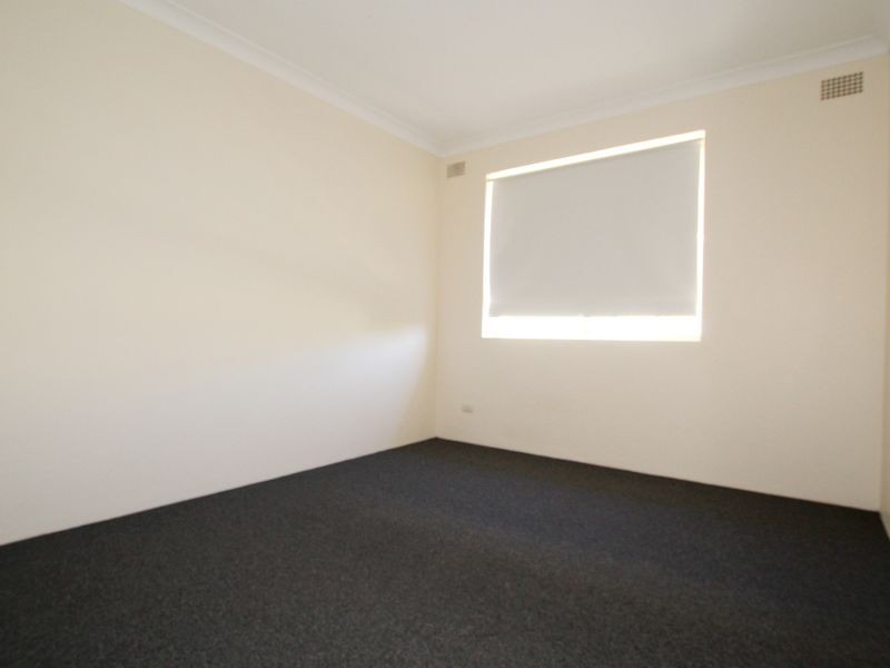 5/7 Mons Street, Canterbury NSW 2193
