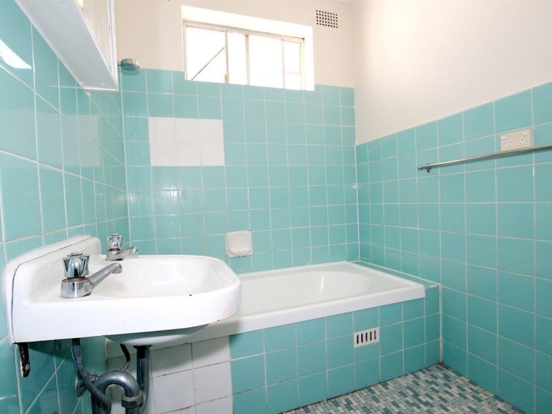 5/7 Mons Street, Canterbury NSW 2193