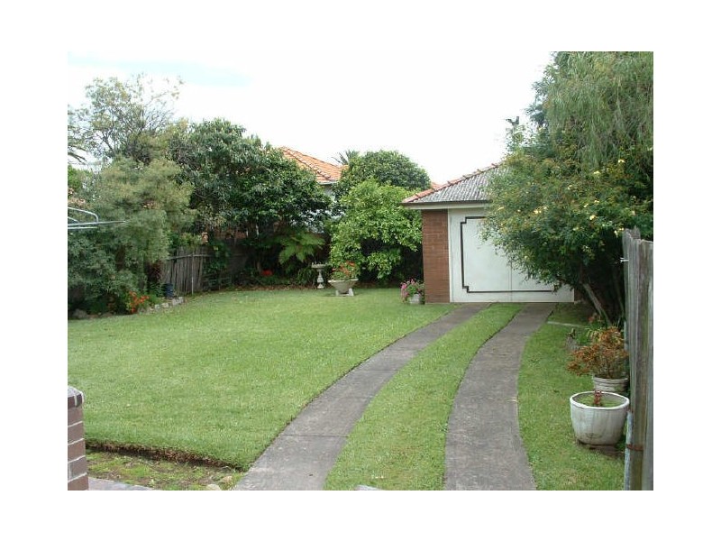 37 Seventh Avenue, Campsie NSW 2194