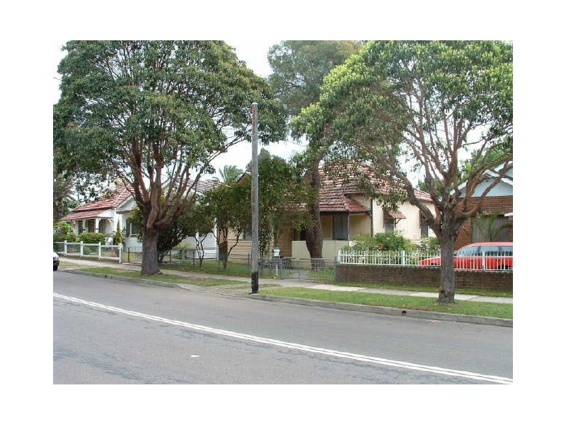 37 Seventh Avenue, Campsie NSW 2194