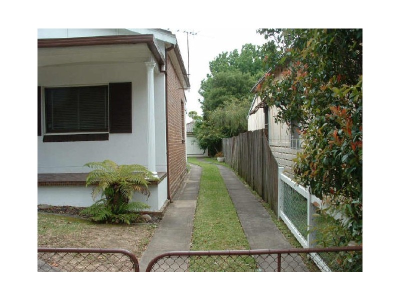 37 Seventh Avenue, Campsie NSW 2194