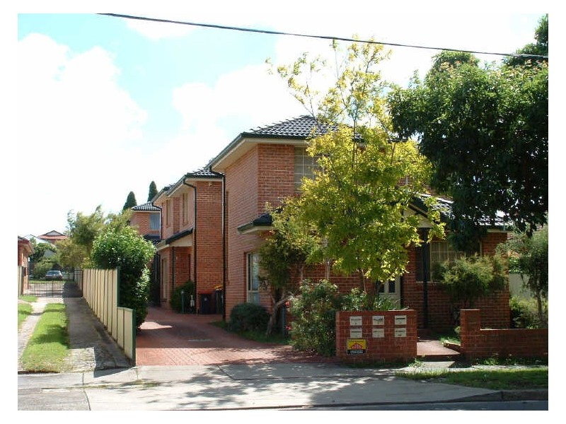 5/6 First Avenue, Campsie NSW 2194