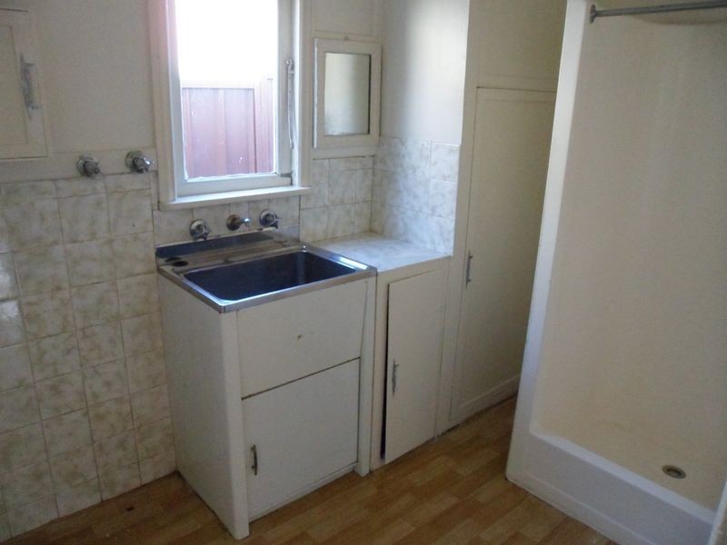 31 Moore Street, Campsie NSW 2194