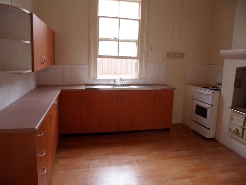 31 Moore Street, Campsie NSW 2194