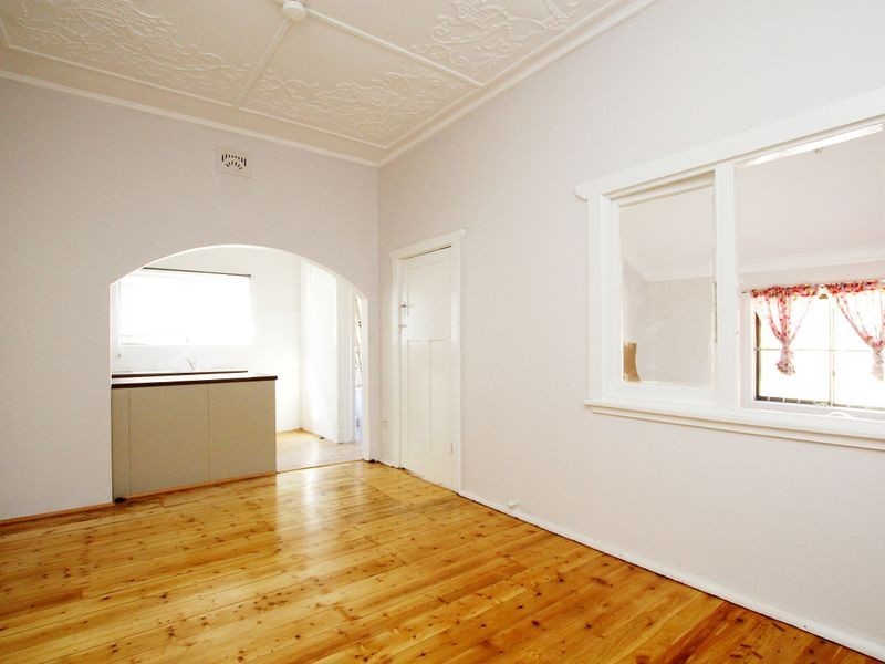 136 Ninth Avenue, Campsie NSW 2194