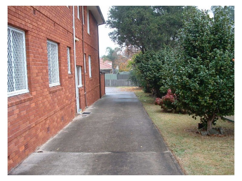 4/11 Ferguson Avenue, Wiley Park NSW 2195