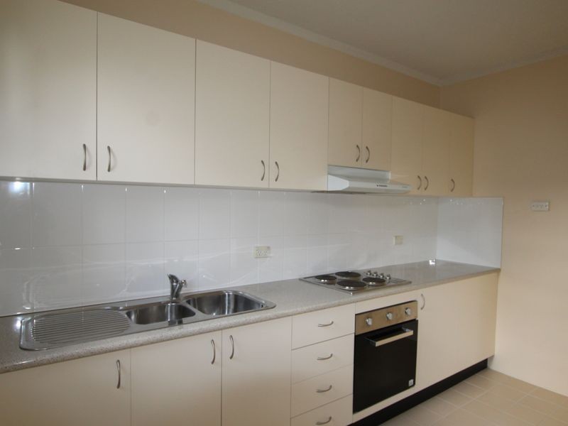 4/11 Ferguson Avenue, Wiley Park NSW 2195