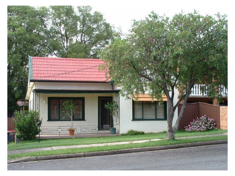 14 McKern Street, Campsie NSW 2194