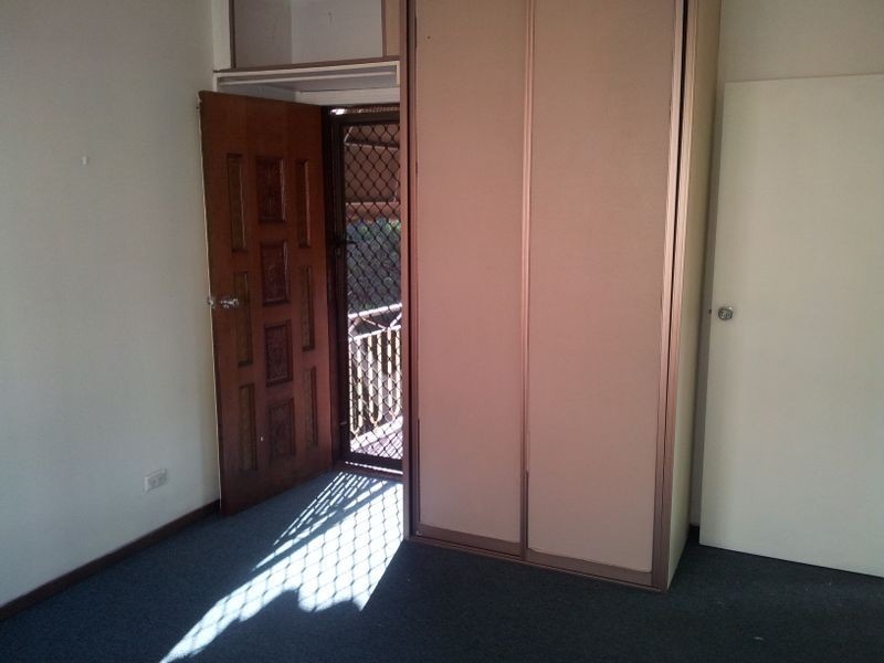 2/25 Shadforth Street, Wiley Park NSW 2195