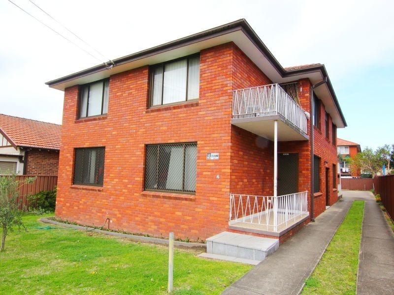 2/4 Cobden Street, Belmore NSW 2192