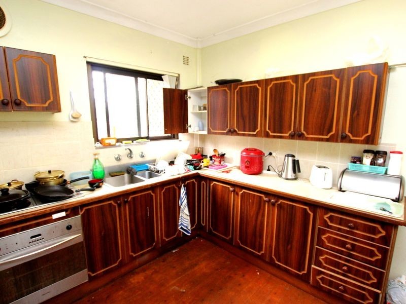 2/4 Cobden Street, Belmore NSW 2192