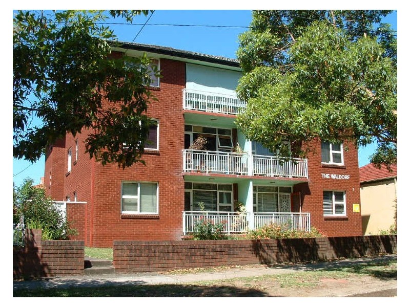 3/5 Fourth Avenue, Campsie NSW 2194