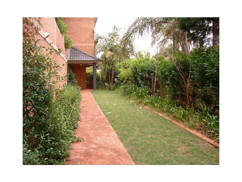 23 Third Avenue, Campsie NSW 2194