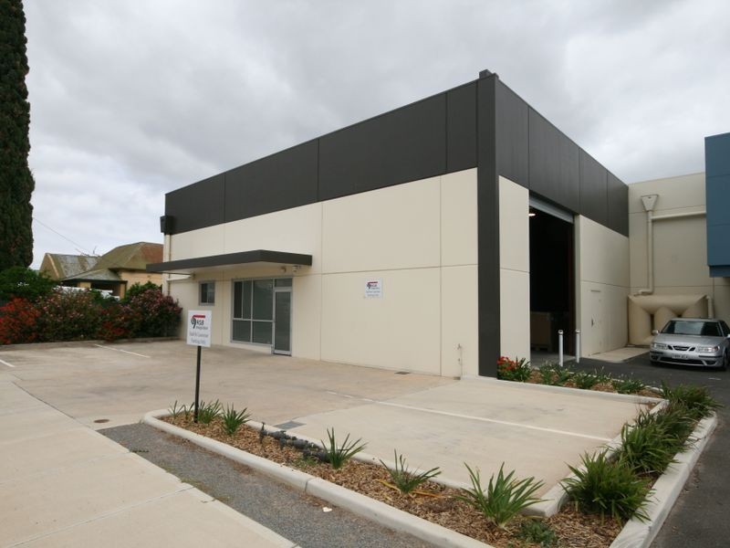 22 Marlow Road, Keswick SA 5035