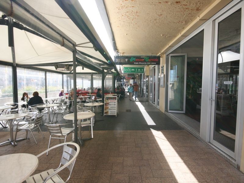 16 Jetty Road, Glenelg SA 5045