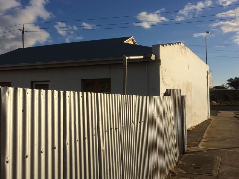 97a Old Port Road, Queenstown SA 5014