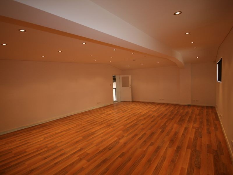 30 Cormack Road, Wingfield SA 5013